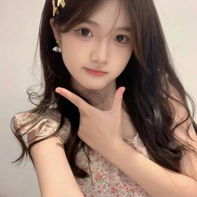 碧姬哒蕙花 海报